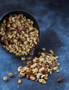Slow Cooker Ranch Mixed Nuts