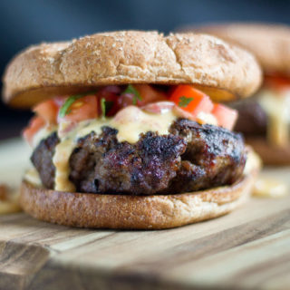 Queso Burger | A Zesty Bite