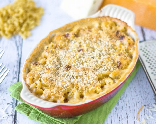 Green Chile Mac and Cheese - azestybite.com
