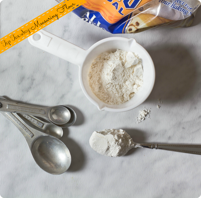 Measuring Flour - azestybite.com