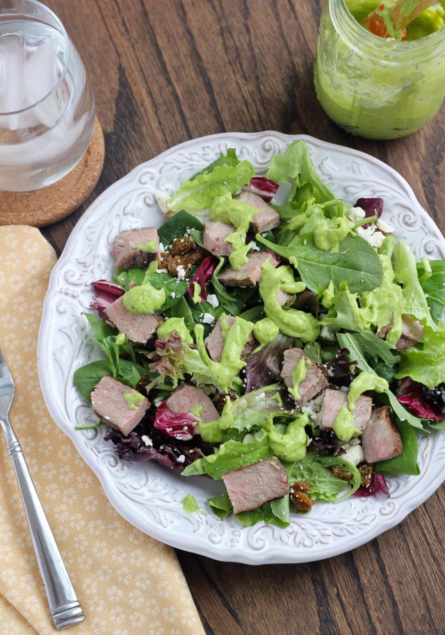 steak-salad-avocado-vinaigrette
