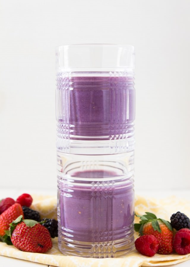 Ninja Blender Review and 4 Smoothie Recipes