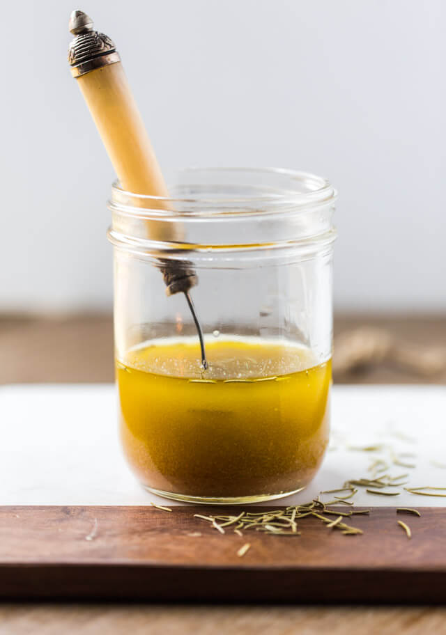 Rosemary Red Wine Vinaigrette A Zesty Bite