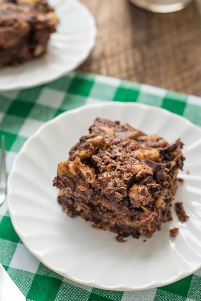 oatmeal-chocolate-chip-snack-cake