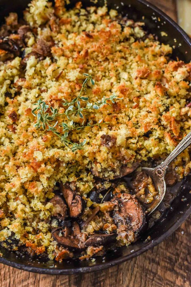 baked-mushrooms-with-red-wine