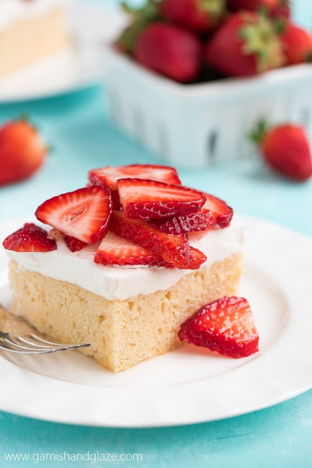 strawberry-topped-tres-leches-cake-