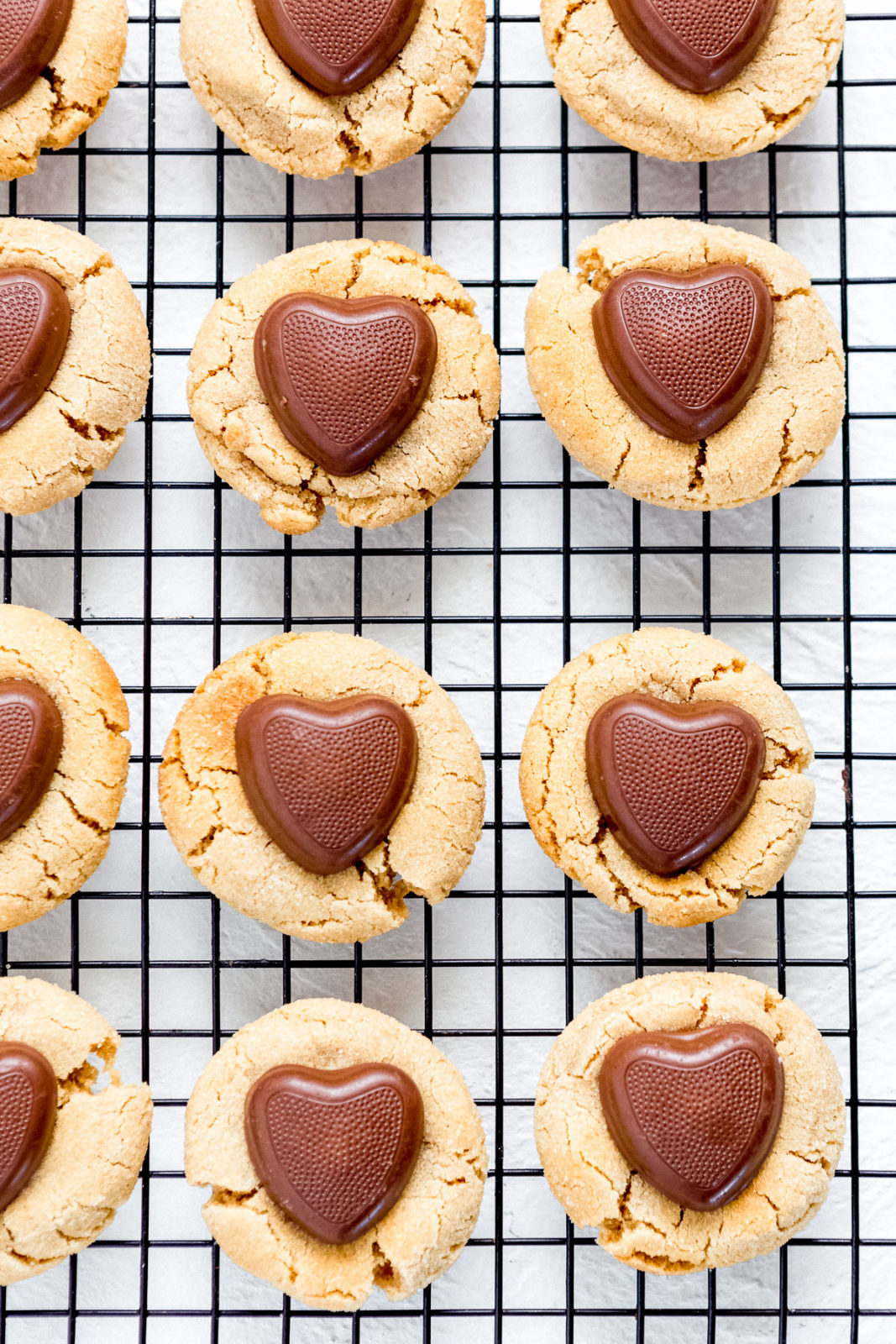 Heart Shaped Peanut Butter Cookies | A Zesty Bite