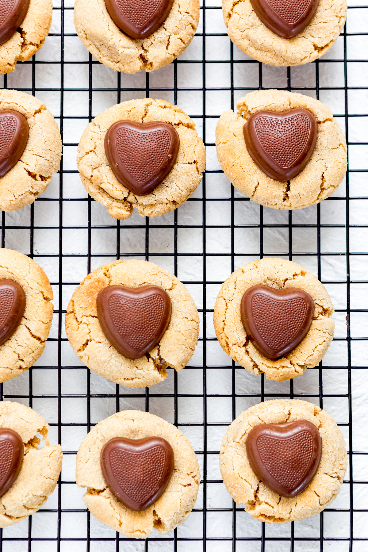Heart Shaped Peanut Butter Cookies | A Zesty Bite