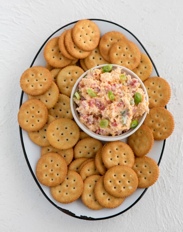 Easy Pimento Cheese Dip with crackers